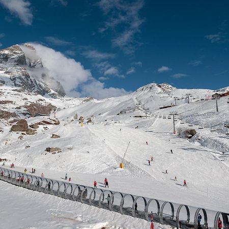 Hellochalet - The One - Garage, Bootdryer, Home Theatre With Subwoofer, Netflix, Hydromassage Turkish Bath Breuil-Cervinia Exteriör bild