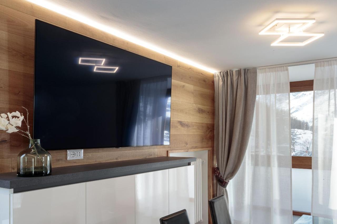 Hellochalet - The One - Garage, Bootdryer, Home Theatre With Subwoofer, Netflix, Hydromassage Turkish Bath Breuil-Cervinia Exteriör bild