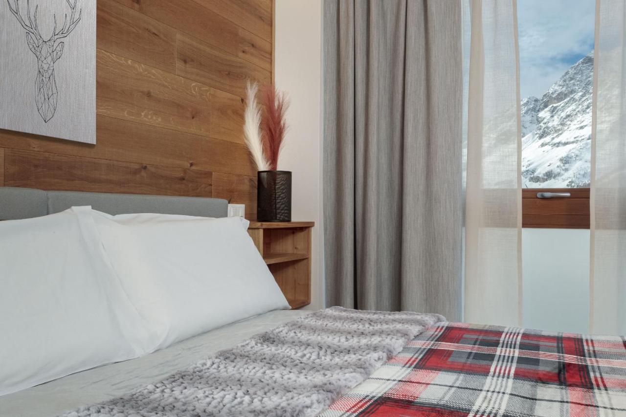 Hellochalet - The One - Garage, Bootdryer, Home Theatre With Subwoofer, Netflix, Hydromassage Turkish Bath Breuil-Cervinia Exteriör bild