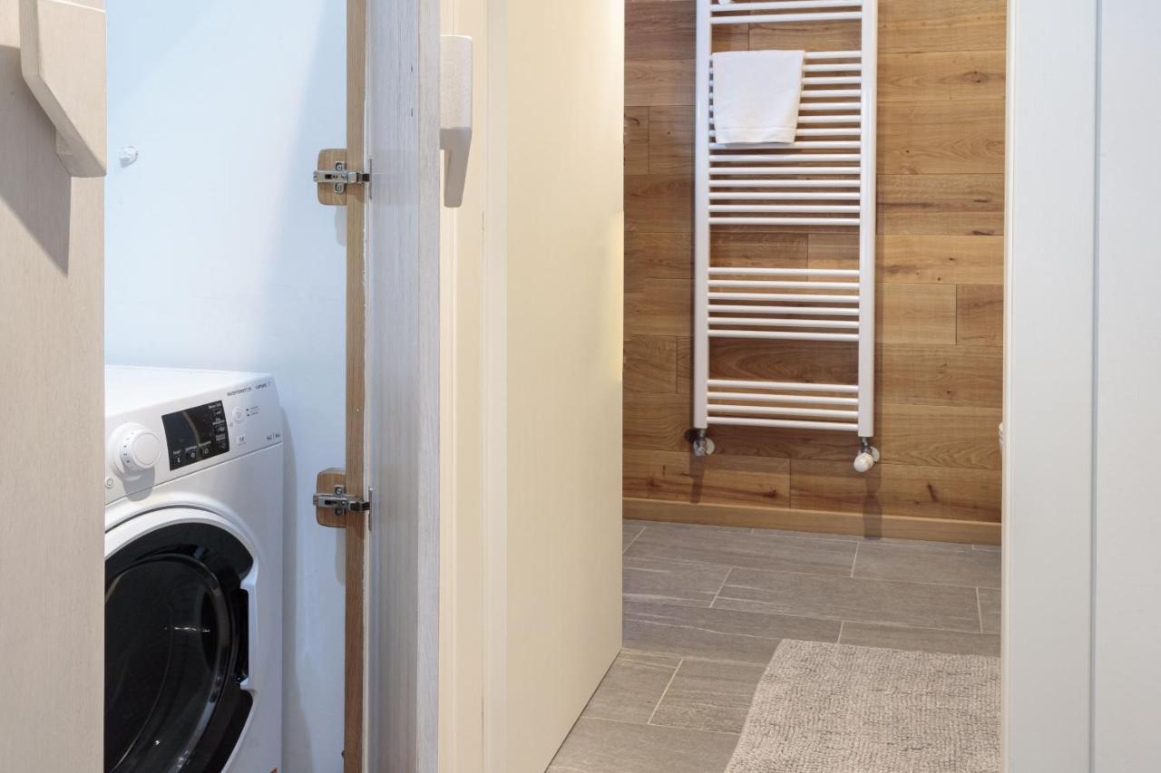 Hellochalet - The One - Garage, Bootdryer, Home Theatre With Subwoofer, Netflix, Hydromassage Turkish Bath Breuil-Cervinia Exteriör bild